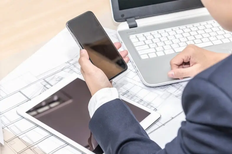 Mobile App Data Extraction